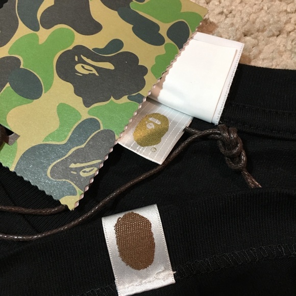 A Bathing Ape - Tee - Picture 7 of 8